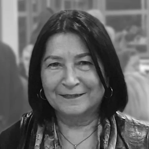 Ayşen ERTE sanatçı portresi