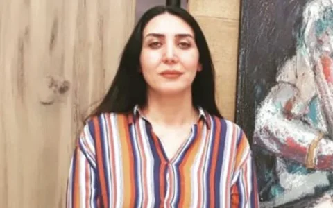 Pegah MOHAMMADİ için geçici sanatçı portresi