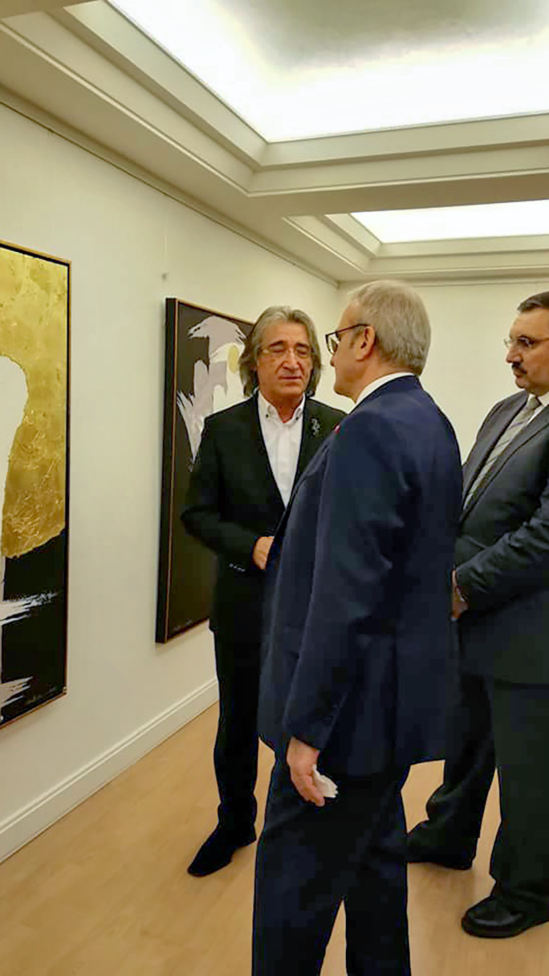 #137 | “İZ” Resim & Seramik Sergisi